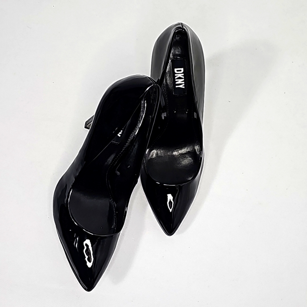 DKNY Black Pumps size 7.5 New